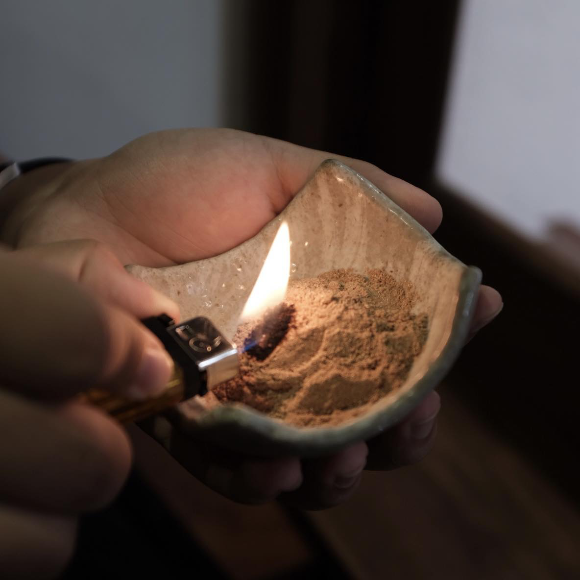 oud powder